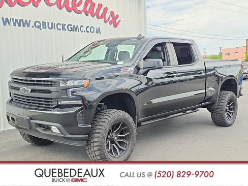 Used 2021 Chevrolet Silverado 1500 RST AWD/4WD image 3