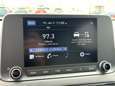 Used 2023 Hyundai Kona SEL image 23