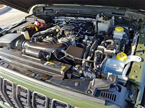 Used 2024 Jeep Wrangler Rubicon image 27