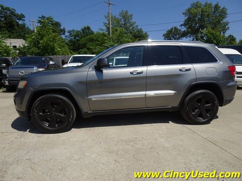 Used 2013 Jeep Grand Cherokee Laredo AWD/4WD image 5