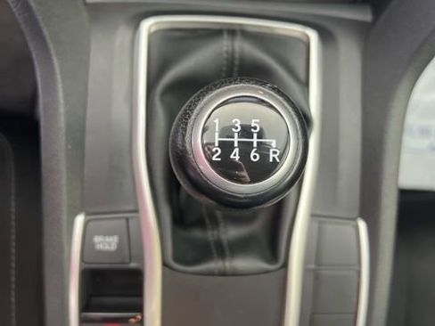 Used 2019 Honda Civic LX image 13