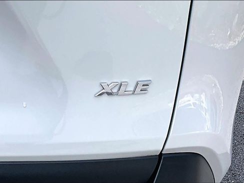 Used 2024 Toyota RAV4 XLE Premium FWD image 10