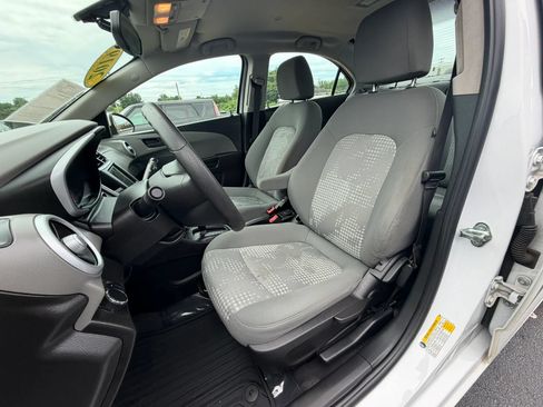 Used 2019 Chevrolet Sonic LS FWD image 9
