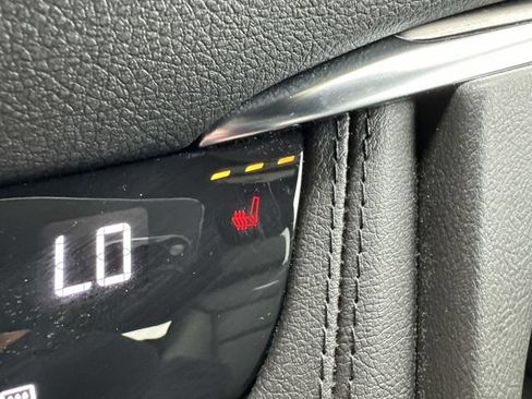 Certified 2025 Cadillac XT5 Luxury w/ LPO, Floor Liner Package FWD image 42