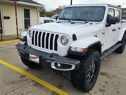 Used 2023 Jeep Gladiator Sport