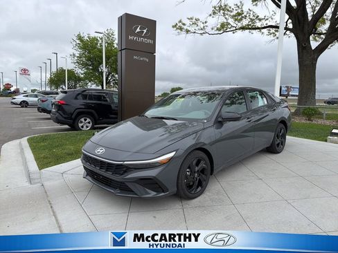 New 2026 Hyundai Elantra Sport FWD image 1