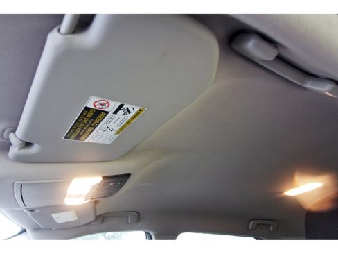 Certified 2026 Nissan Rogue SV FWD image 29