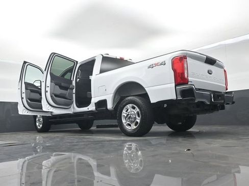 Used 2025 Ford F350 XLT image 74