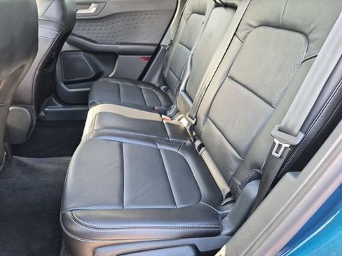 Used 2020 Ford Escape Titanium w/ Titanium Premium Package 2.0 AWD/4WD image 15