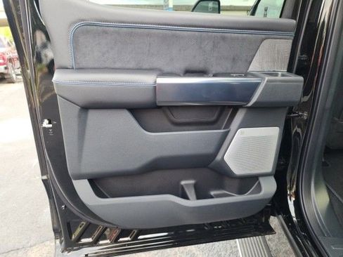 New 2025 Ford F250 Platinum image 29