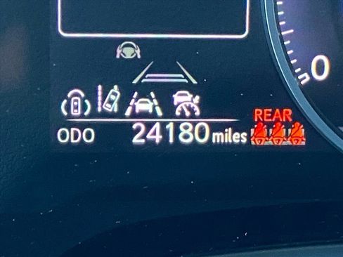 Used 2023 Lexus RX 350 Premium image 14