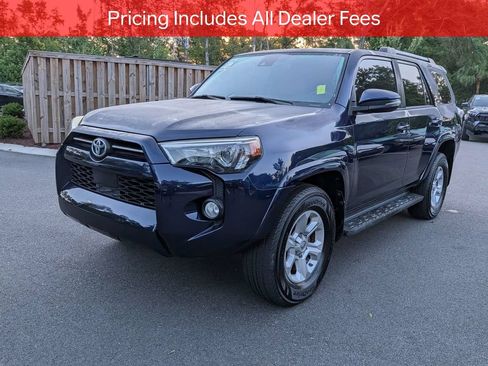 Used 2020 Toyota 4Runner SR5 Premium w/ Moonroof Package AWD/4WD image 9