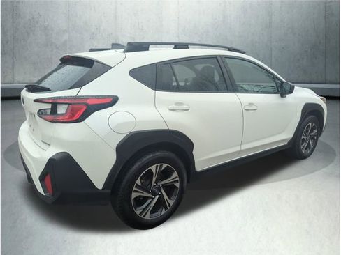 Used 2024 Subaru Crosstrek 2.0i Premium AWD/4WD image 6