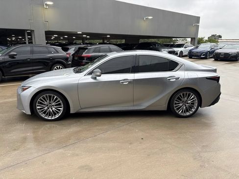 Used 2023 Lexus IS 300 w/ Premium Package RWD image 9