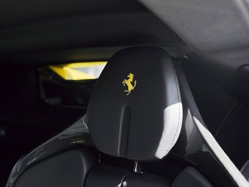 Used 2022 Ferrari SF90 Stradale image 46