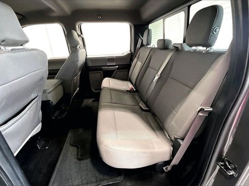 Used 2016 Ford F150 XLT w/ Equipment Group 302A Luxury image 19