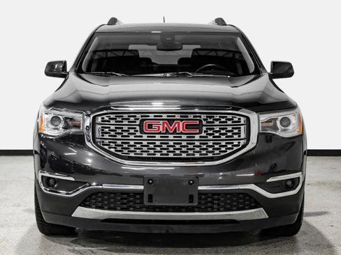 Used 2017 GMC Acadia Denali AWD/4WD image 3