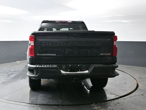 Used 2024 Chevrolet Silverado 1500 ZR2 w/ Technology Package image 13