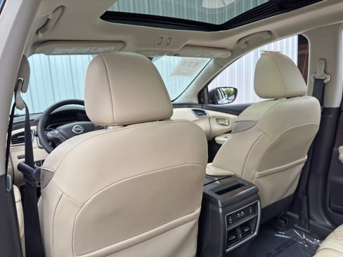 Used 2020 Nissan Murano Platinum w/ Cargo Package image 36