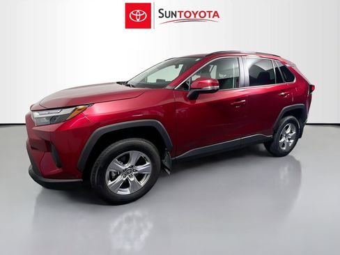 Used 2025 Toyota RAV4 XLE w/ Convenience Package image 9