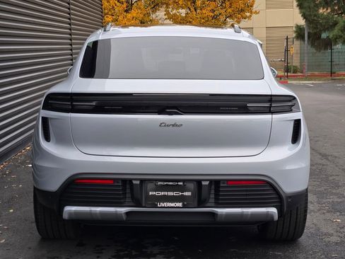 New 2025 Porsche Macan Turbo Electric image 6
