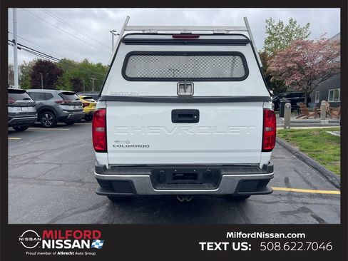 Used 2021 Chevrolet Colorado W/T RWD image 4