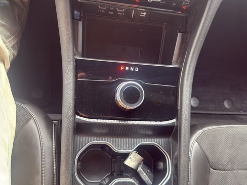 Used 2025 Jeep Grand Cherokee L Laredo image 25