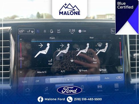 Used 2023 Chrysler Pacifica Touring-L FWD image 18