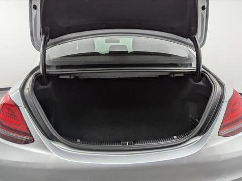 Used 2021 Mercedes-Benz C 300 Sedan image 18