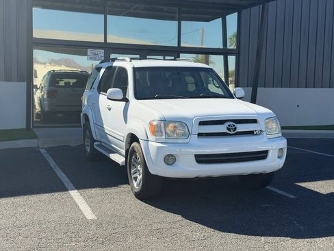Used 2007 Toyota Sequoia SR5 RWD image 12