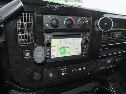 Used 2021 GMC Savana 2500 image 11