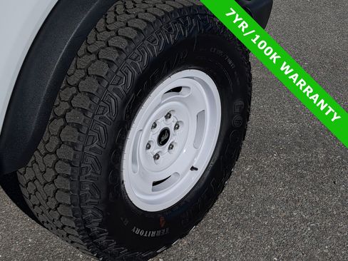 Certified 2025 Ford Bronco Big Bend image 12