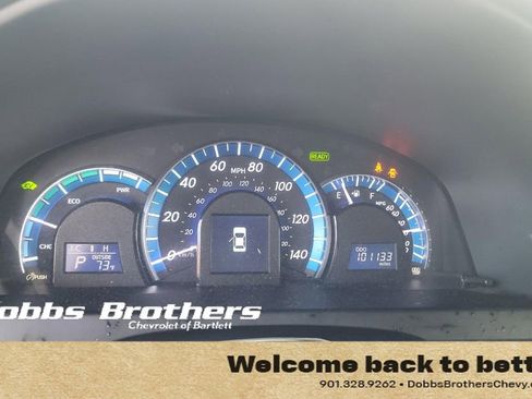 Used 2014 Toyota Camry XLE w/ Moonroof Package FWD image 11