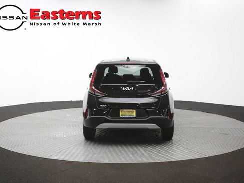 Used 2025 Kia Soul LX w/ LX Technology Package FWD image 36