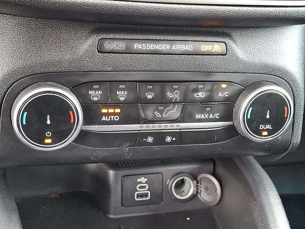 Certified 2025 Ford Escape Active AWD/4WD image 25