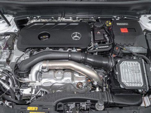 New 2026 Mercedes-Benz GLB 250 image 22