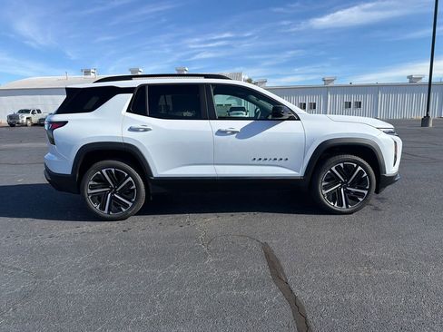 New 2026 Chevrolet Equinox RS image 2