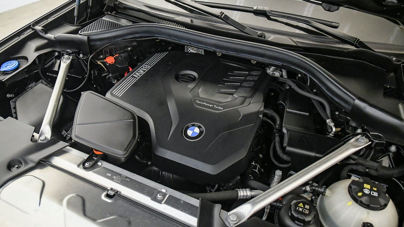 Certified 2024 BMW X3 sDrive30i w/ M Sport Package RWD image 26