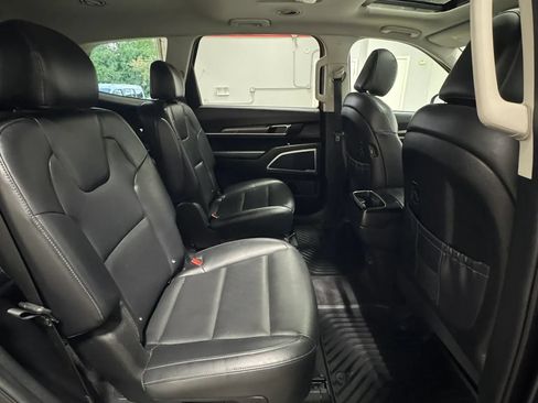 Used 2020 Kia Telluride S FWD image 38