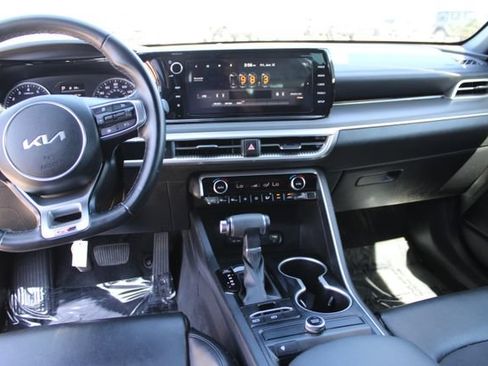 Used 2022 Kia K5 GT-Line FWD image 13