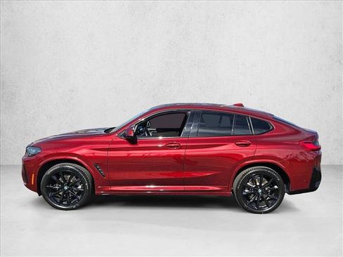 Certified 2024 BMW X4 xDrive30i w/ Premium Package image 8