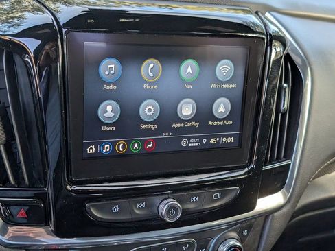 Used 2023 Chevrolet Traverse Premier image 21