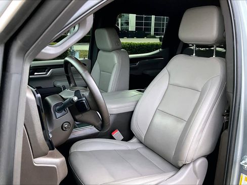 Used 2023 GMC Sierra 1500 SLT w/ SLT Premium Package image 8