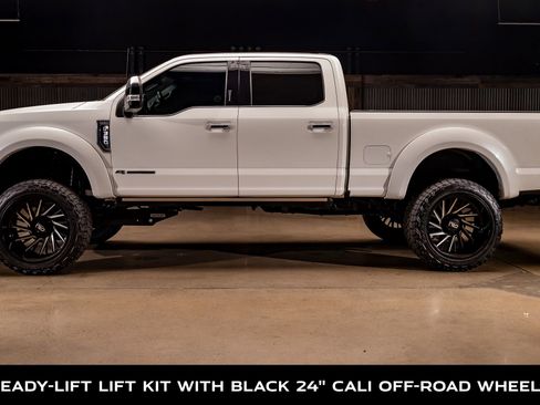 Used 2020 Ford F350 Platinum image 5