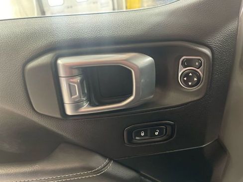 Certified 2023 Jeep Wrangler Sahara w/ Dual Top Group image 13