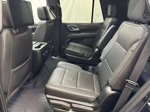 Certified 2023 Chevrolet Tahoe High Country w/ Advanced Technology Package AWD/4WD image 13