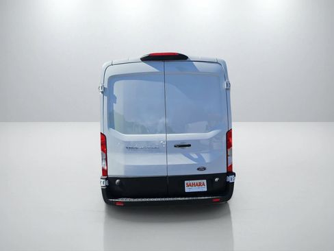 Used 2020 Ford Transit 250 Medium Roof RWD image 10