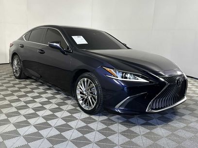 Used 2019 Lexus ES 350 w/ Accessory Package 2
