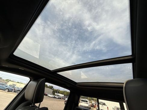 Used 2022 RAM 1500 Laramie image 53