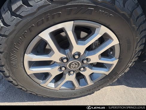 Used 2023 Toyota Tundra 1794 Edition AWD/4WD image 6
